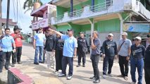 Walikota Jambi Dr.dr.H.Maulana,MKM saat kunjungan ke wilayah eks lokalisasi pucuk, Kelurahan Rawasari, [TanyaFakta.co/Ist]