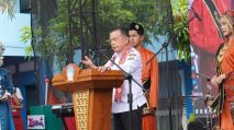 Gubernur Jambi Al Haris saat memberikan sambutan pada HUT ke-48 SMAN 3 Kota Jambi, [TanyaFakta.co/Diskominfo Prov. Jambi]