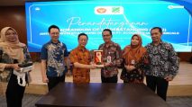 UNJA dan PT Ecogreen saat melakukan penandatangan MoU. [Dok.Humas UNJA]